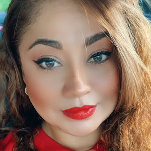 Meet your Posher, Liliana